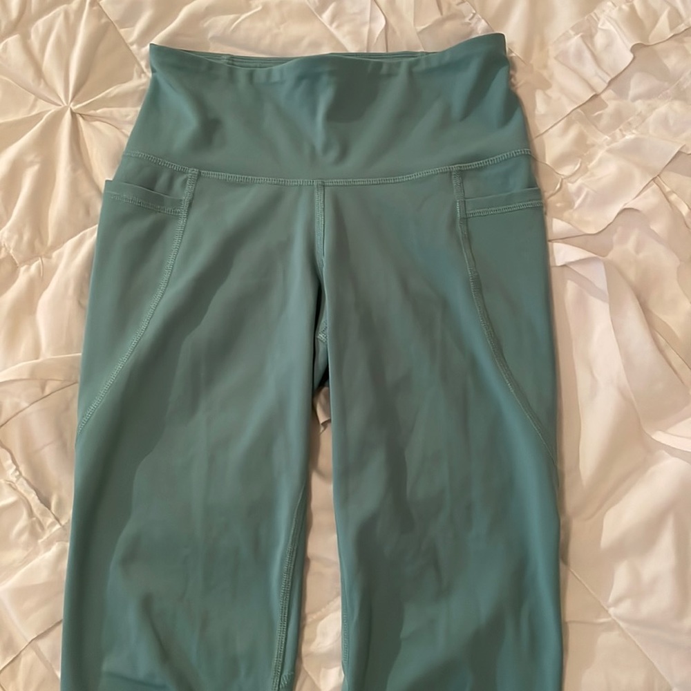 OLD NAVY ACTIVE elevate legging